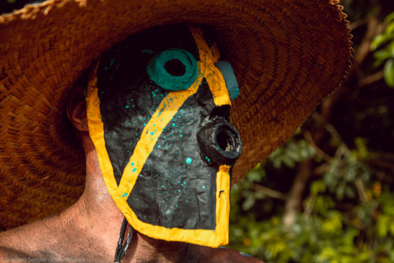 Mascarados da Barra do Jucu — Ritual de Carnaval