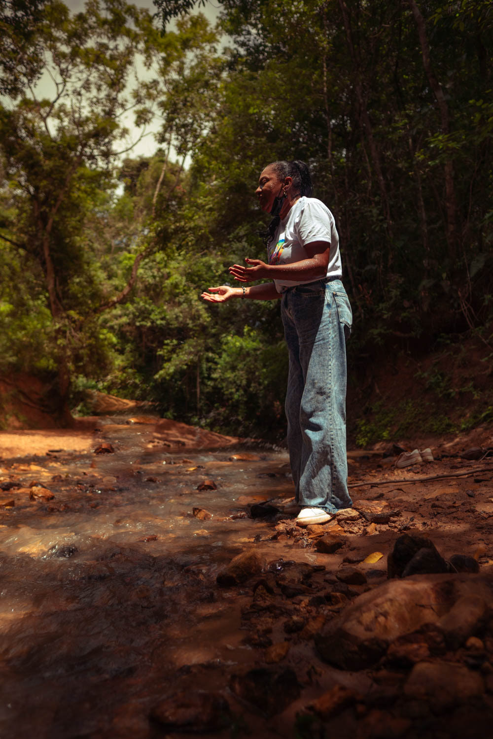 Retrato de homem ao ar livre, projeto Viajando no Samba